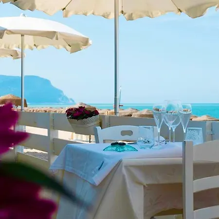 Villaggio I Giardini Del Conero